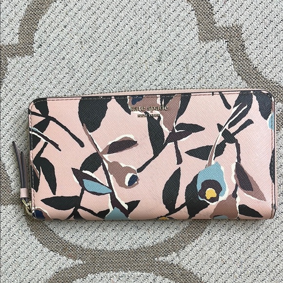 Kate Spade Cameron Paper Rose Pink Large Continental Wallet - Main Image